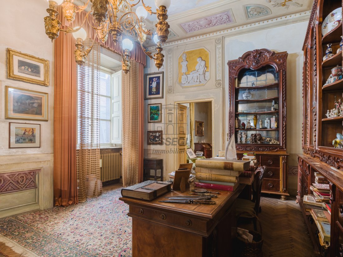 Villa in Historic Center, Lucca, Tuscany 5 - 17412092