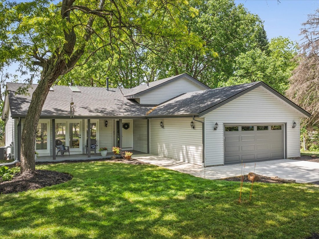 House in Roscoe, Illinois, United States 1 - 18132795