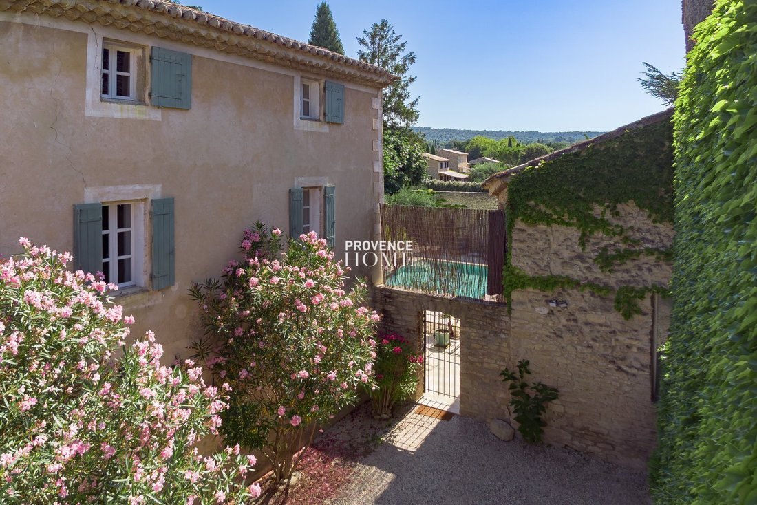House in Gordes, Provence-Alpes-Côte d'Azur, France 4 - 18130799