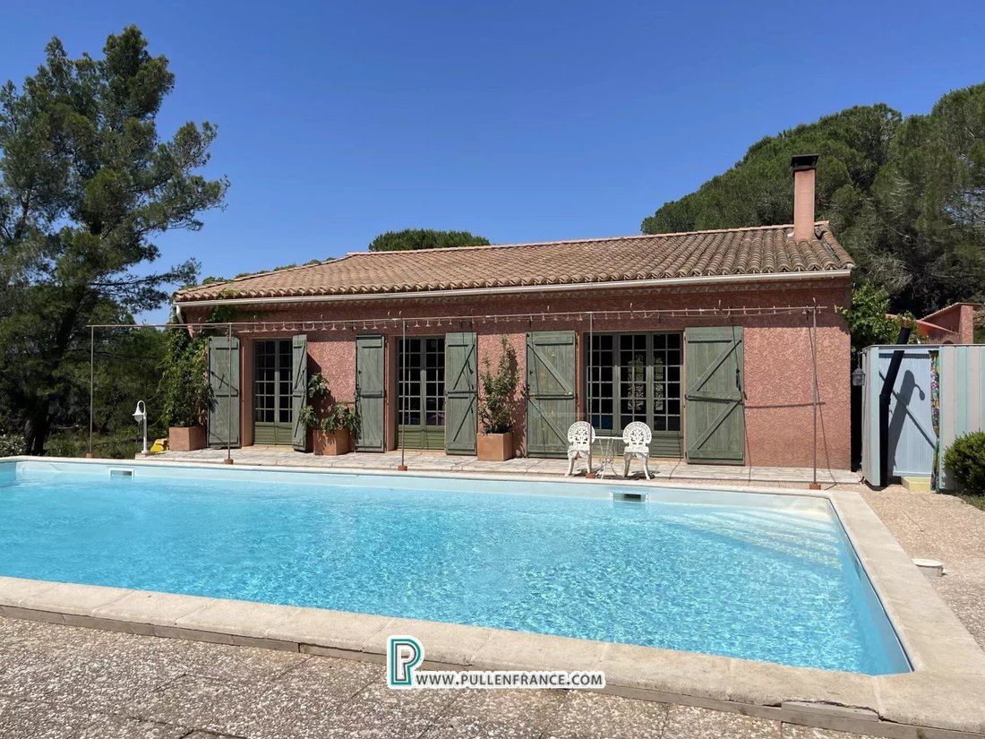 Estate in Bizanet, Occitania, France 1 - 18130212
