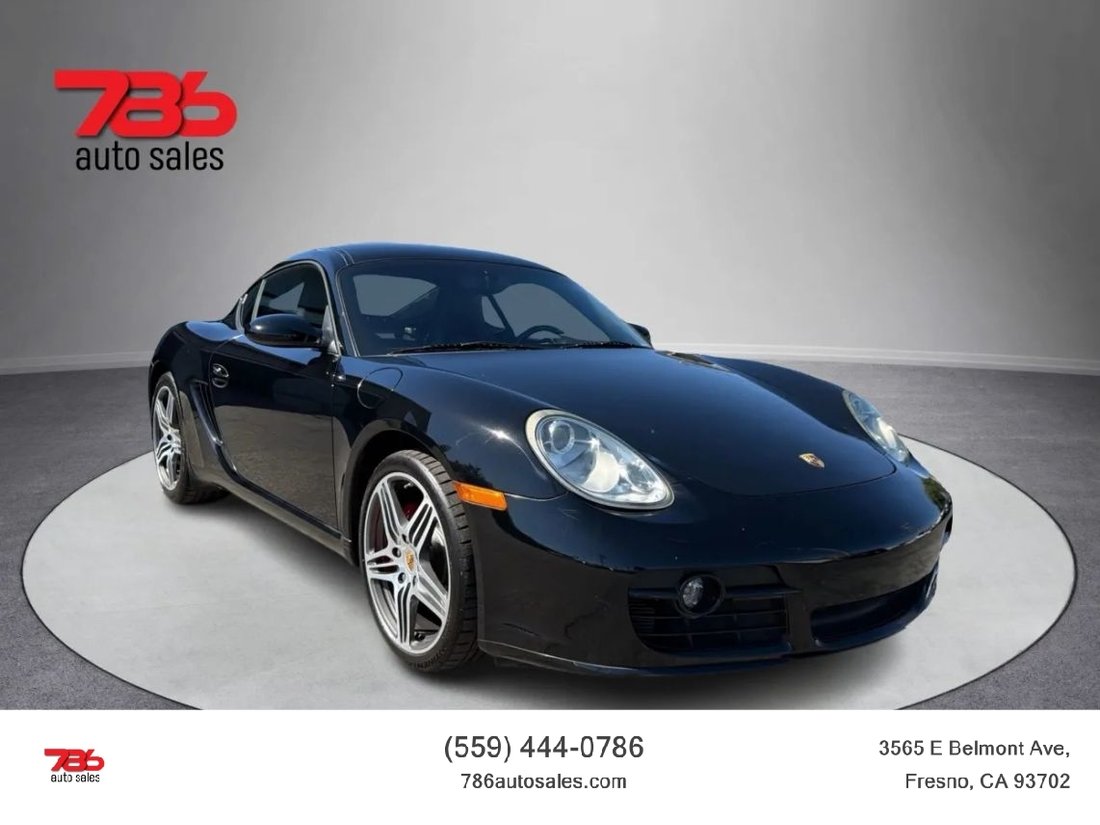 Coupe in Fresno, CA, United States 1 - 18133879