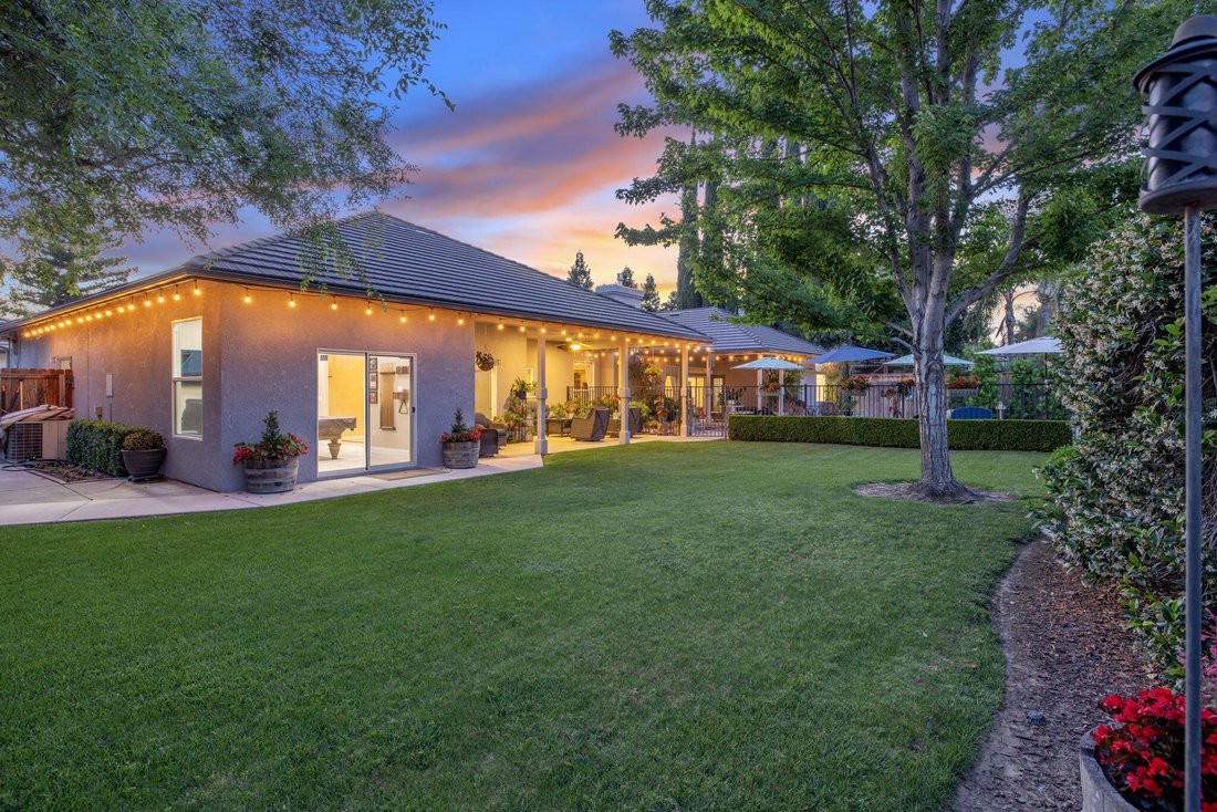 House in Visalia, California, United States 5 - 18134127