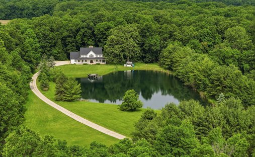 House in Johnstown, Ohio, United States 1