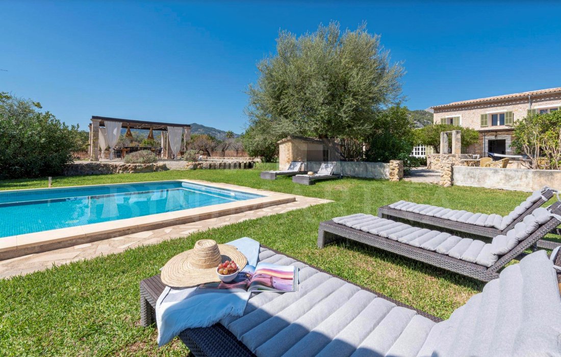 Finca in Selva, Balearic Islands, Spain 2 - 18133586