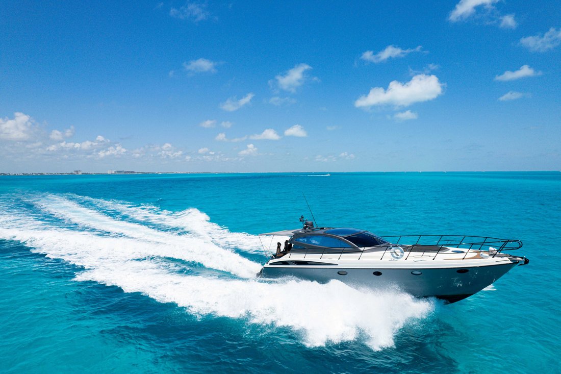 Cruiser in Mexico 3 - 17885158