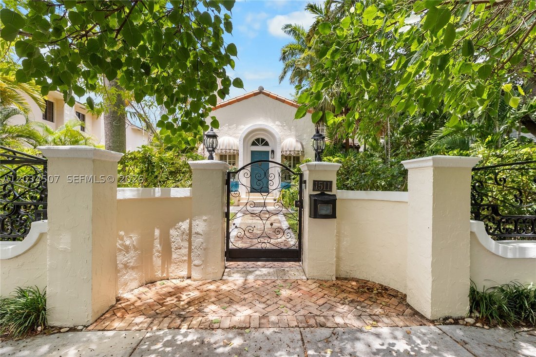 House in Miami, Florida, United States 1 - 18128063