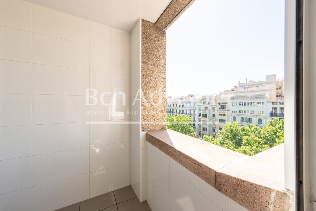Apartment in Eixample, Barcelona, Spain 4 - 18133656