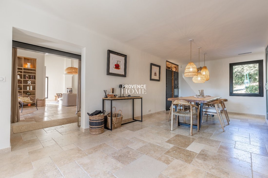House in Gordes, Provence-Alpes-Côte d'Azur, France 5 - 18130809