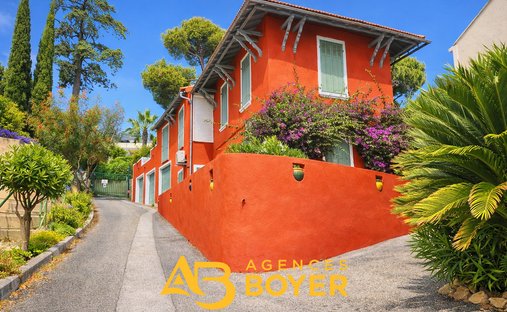 House in Bandol, Provence-Alpes-Côte d'Azur, France 1