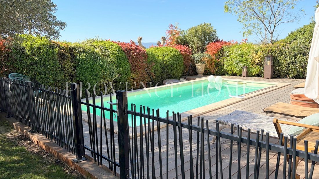 House in Joucas, Provence-Alpes-Côte d'Azur, France 2 - 18130700