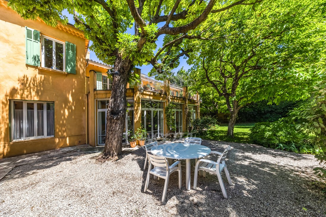 House in Granettes-Jauberte-Sainte Anne, Aix-en-Provence, France 3 - 17891033