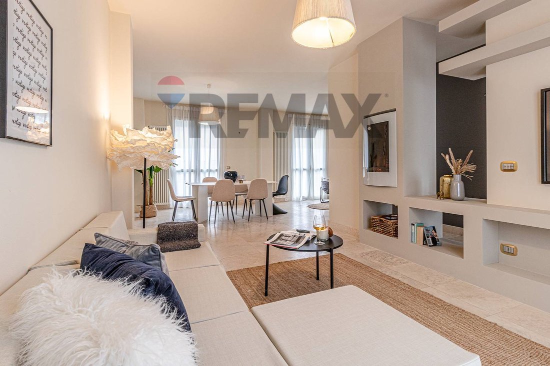 Apartment in Historic Center, Viareggio, Tuscany 1 - 18134339
