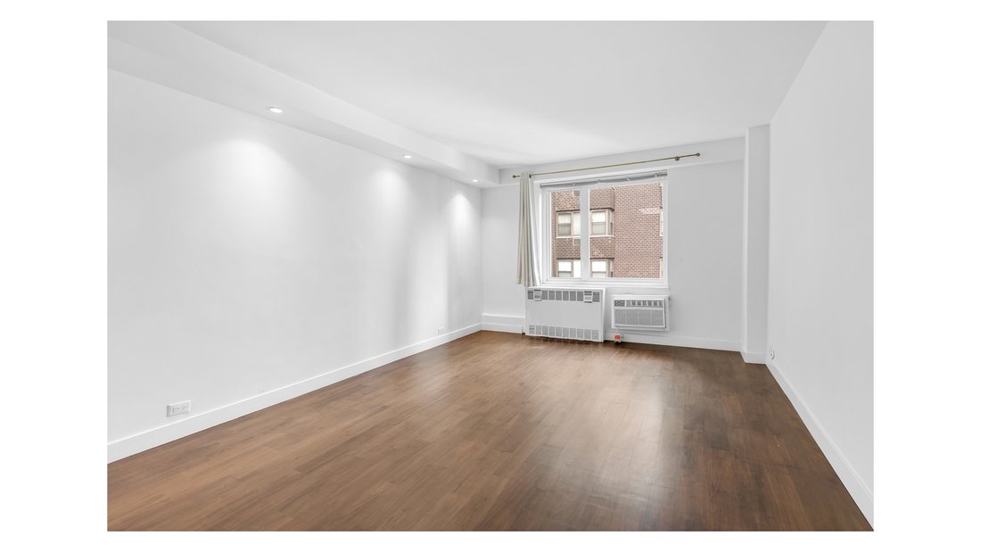 Condo in New York, New York, United States 3 - 18129742