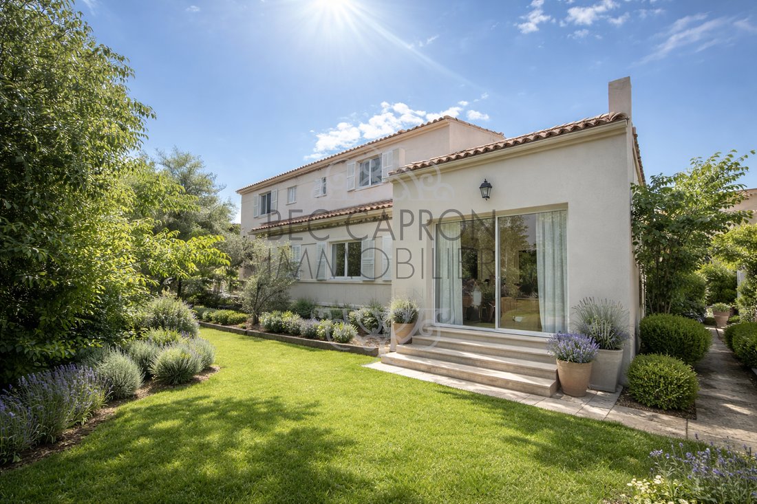 House in Granettes-Jauberte-Sainte Anne, Aix-en-Provence, France 2 - 16338275