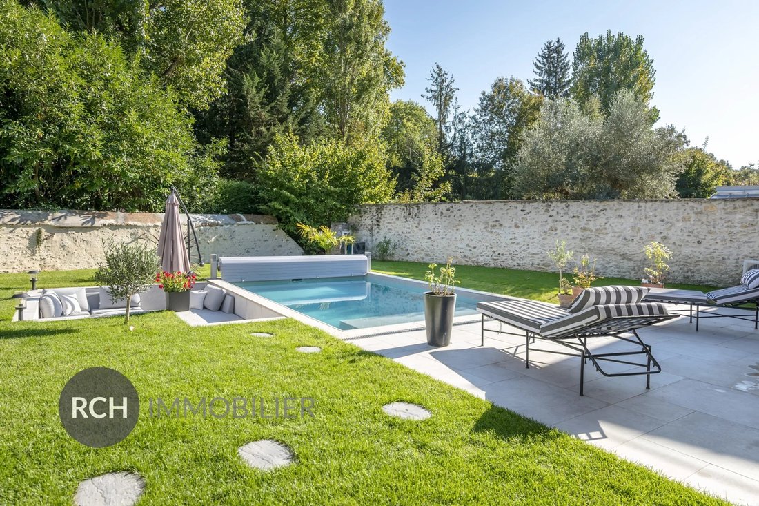 House in Montfort-l'Amaury, Ile-de-France, France 4 - 18130056