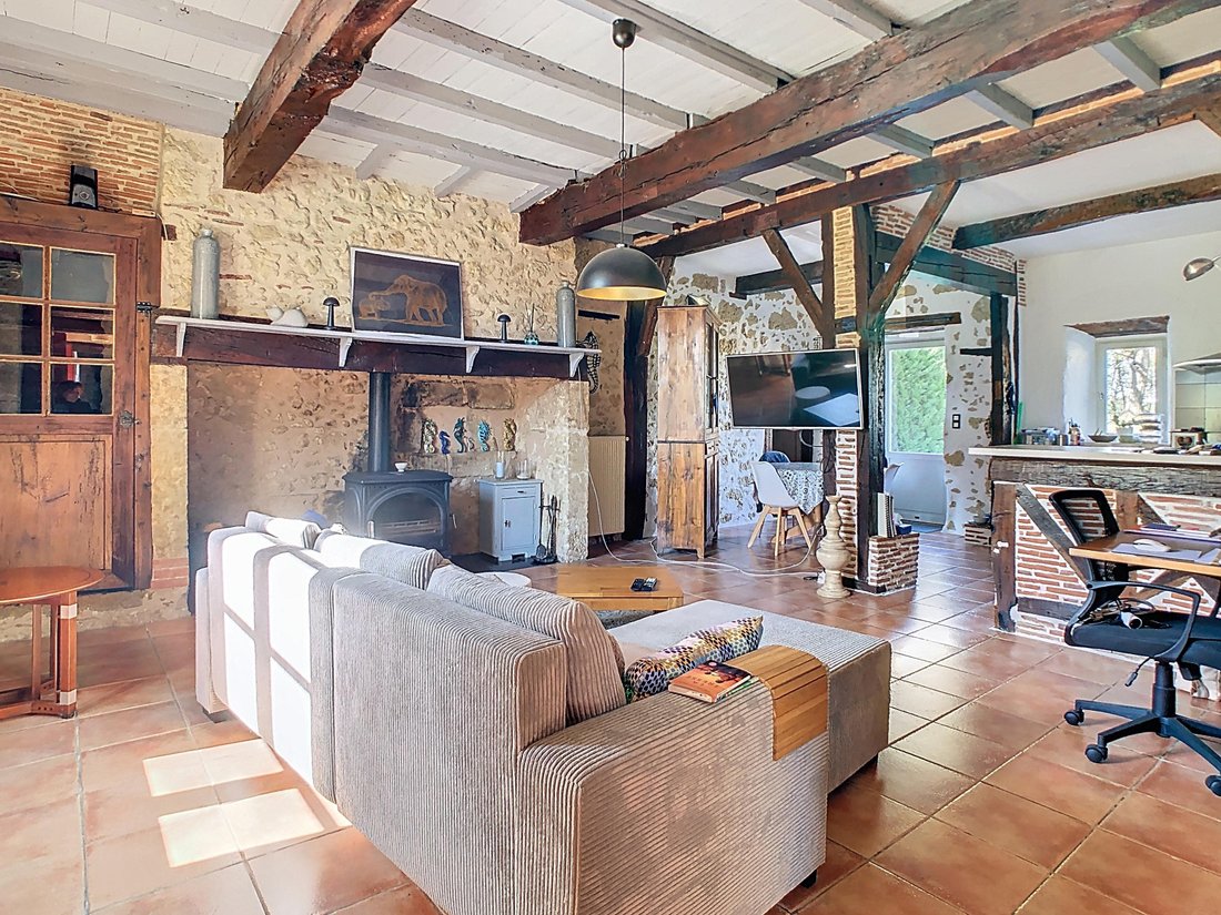 Estate in Seissan, Occitania, France 5 - 18128368