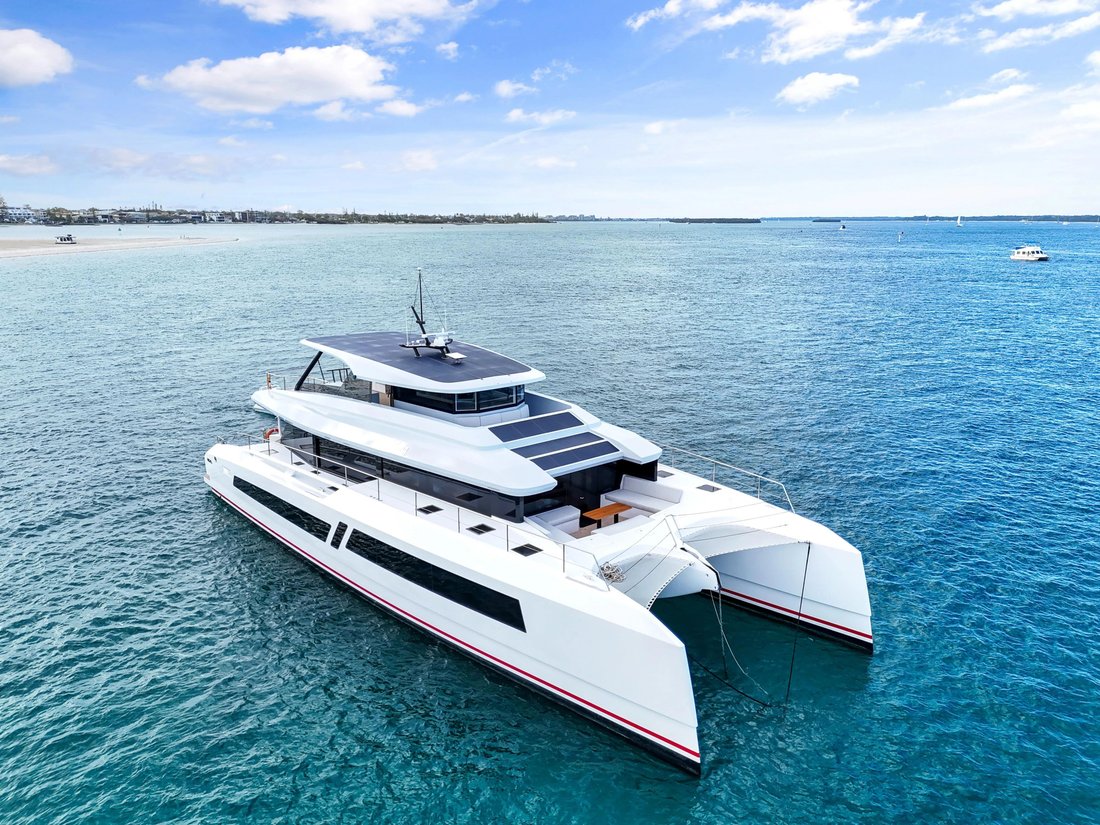 Catamaran in Australia 3 - 18130564