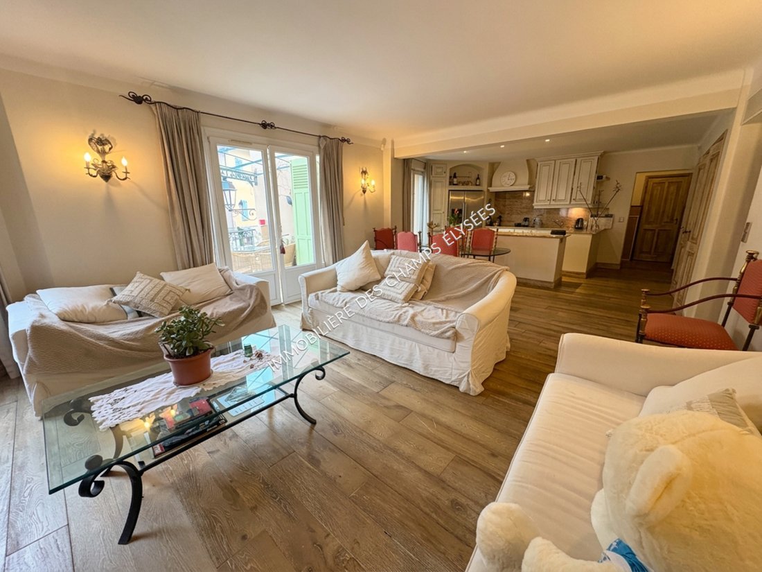 Appartamento a Zone Est Diffuse, San Tropez, Francia 5 - 18128237