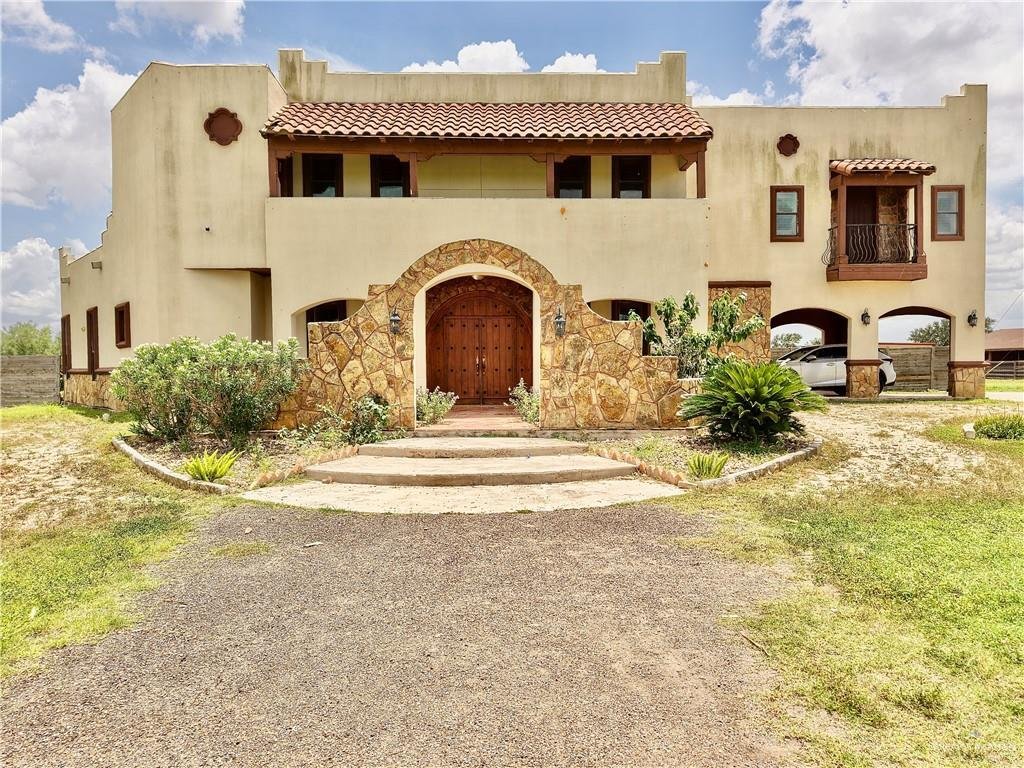 House in Elsa, Texas, United States 5 - 18131303