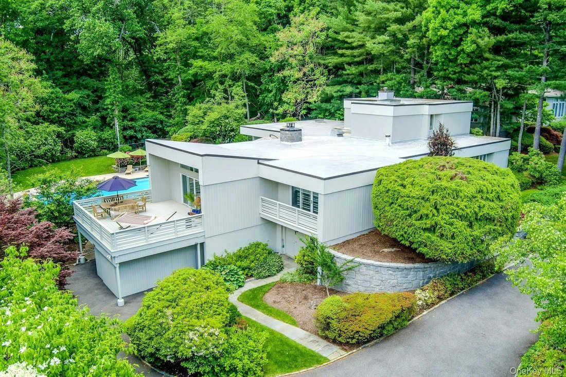House in Harrison, New York, United States 1 - 18140035