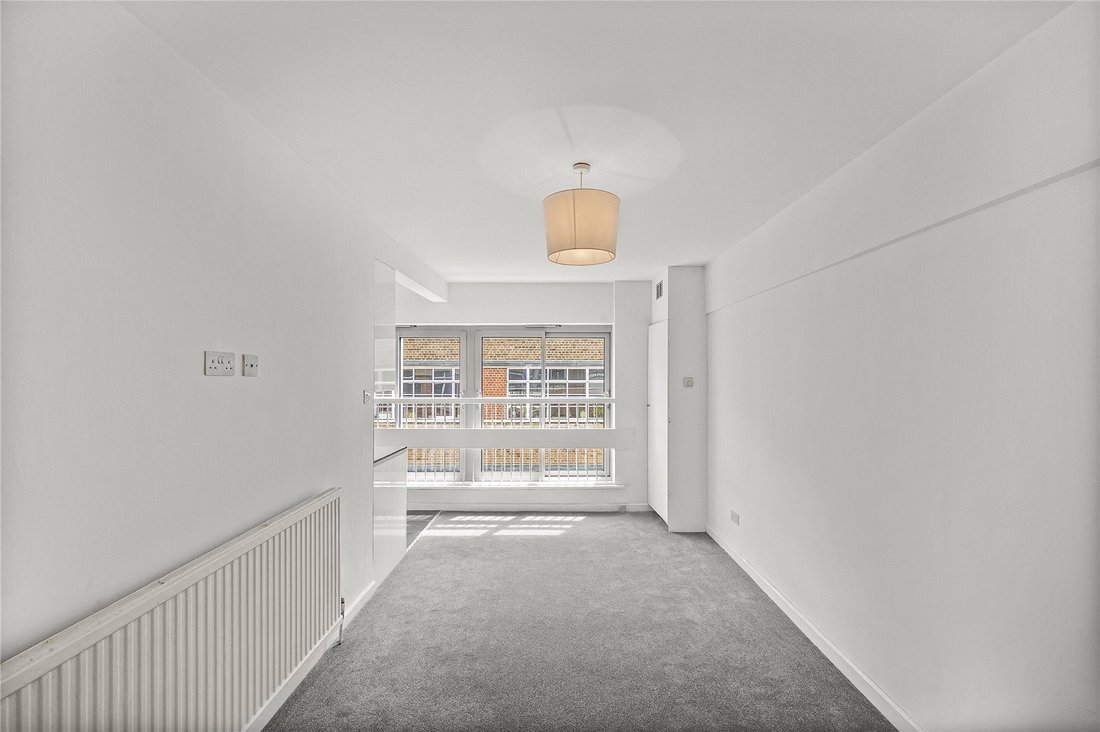 Apartment in Fitzrovia, Camden, England 3 - 17247933