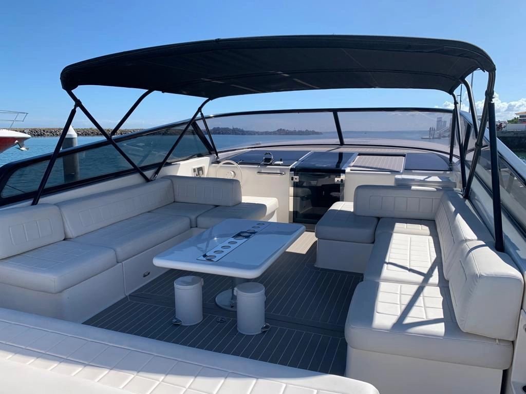 Cruiser in Mexico 2 - 17885102