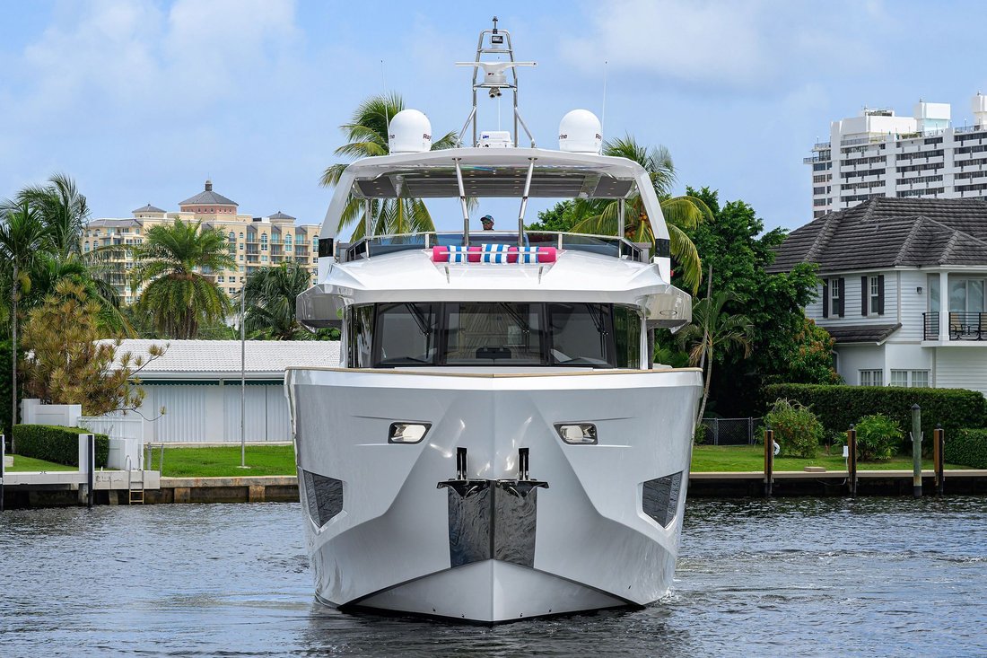 Motor Yacht in United States 5 - 17885105