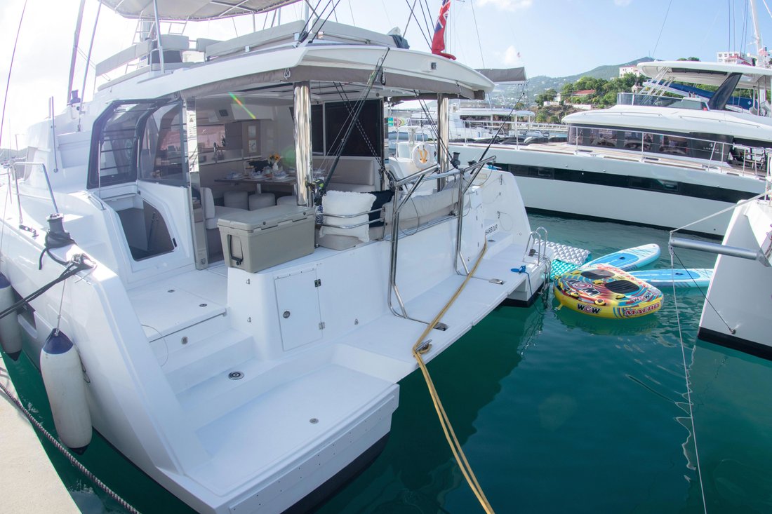 Catamaran in United States 5 - 17885434