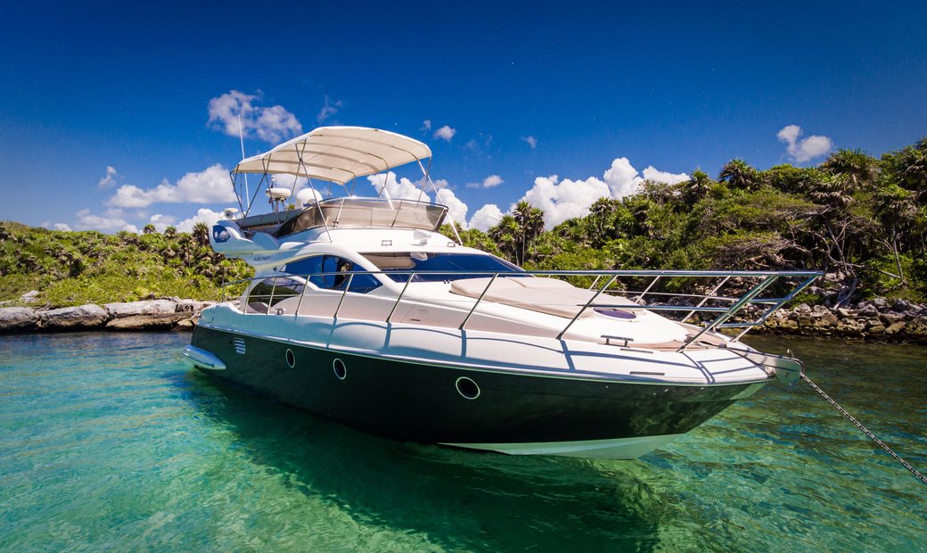 Azimut 43