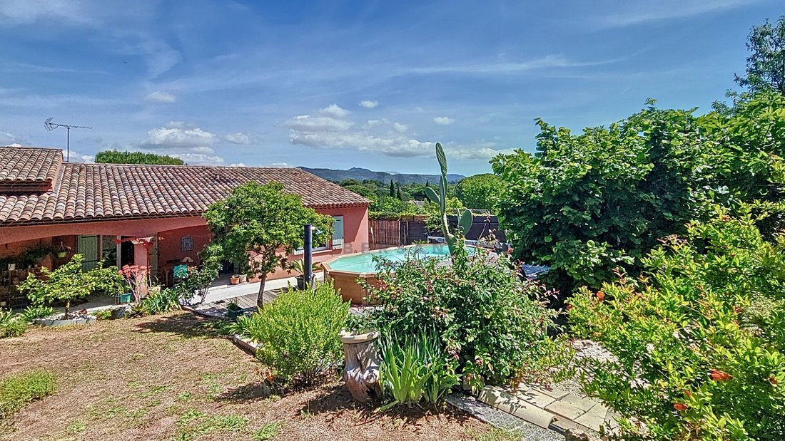 Villa in Exterieurs, Frejus, France 4 - 18128211