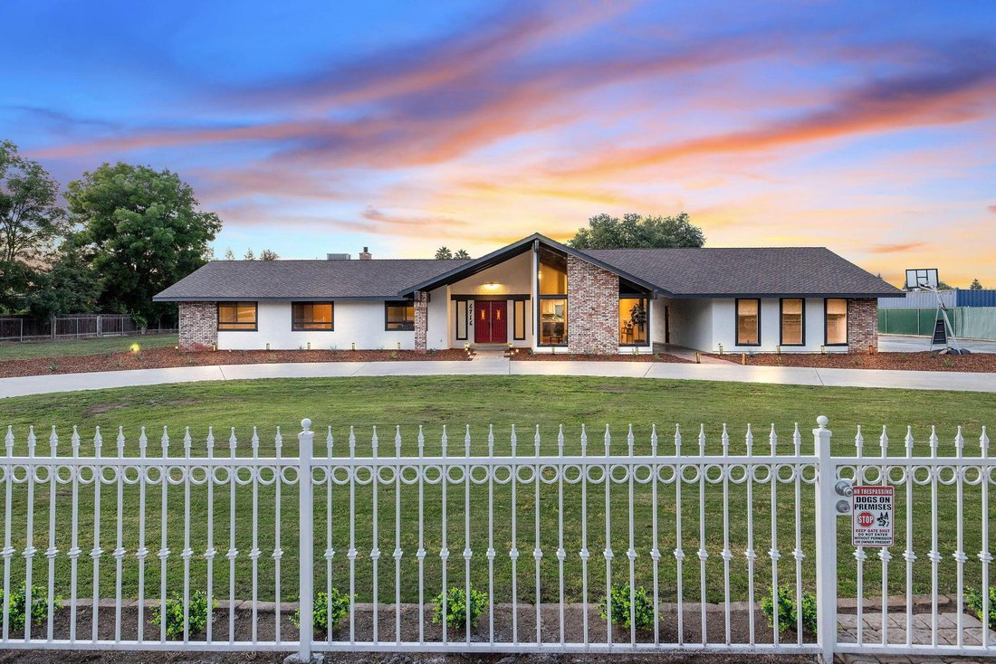House in Visalia, California, United States 1 - 18134110