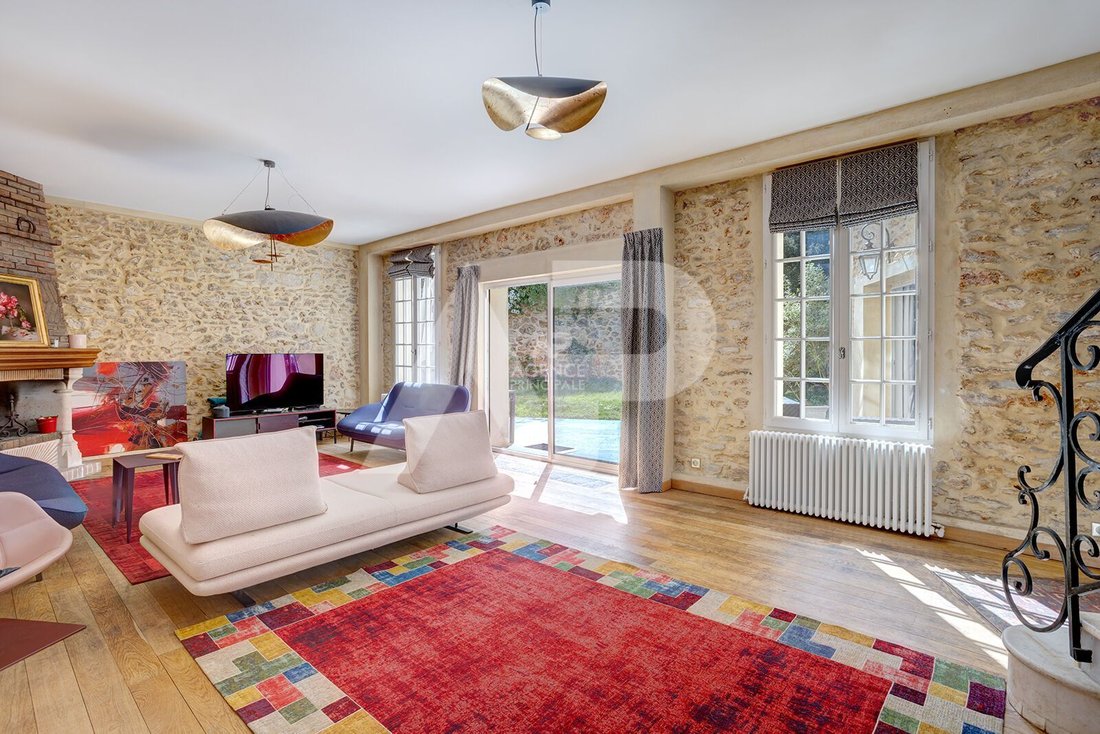 Maison à Beau Site-Pommerets-Binelles, Sèvres, France 2 - 18132537
