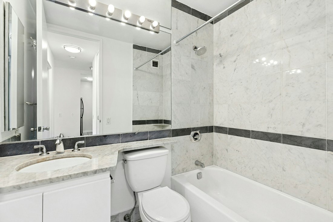 Condo in New York, New York, United States 5 - 17005205