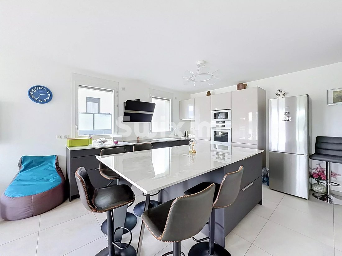 Apartment in Ferney-Voltaire, Auvergne-Rhône-Alpes, France 3 - 18131599