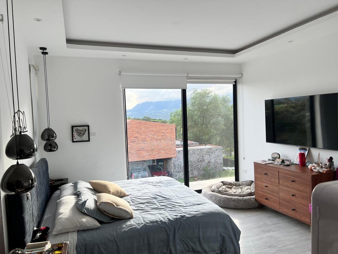 House in Quito, Pichincha, Ecuador 2 - 18131082