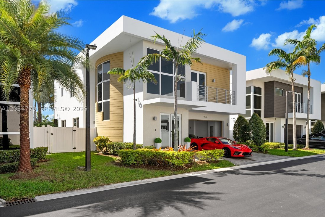 House in Doral, Florida, United States 3 - 18132929