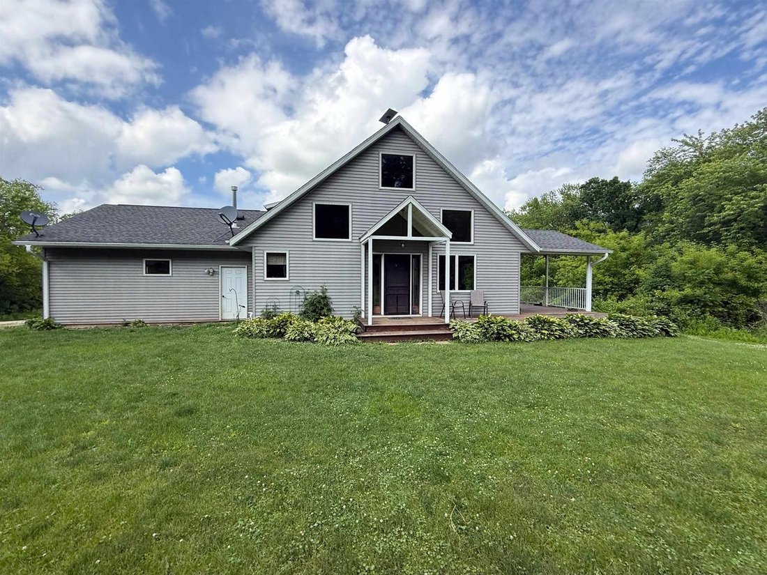House in Lake Wisconsin, Wisconsin, United States 1 - 18131963