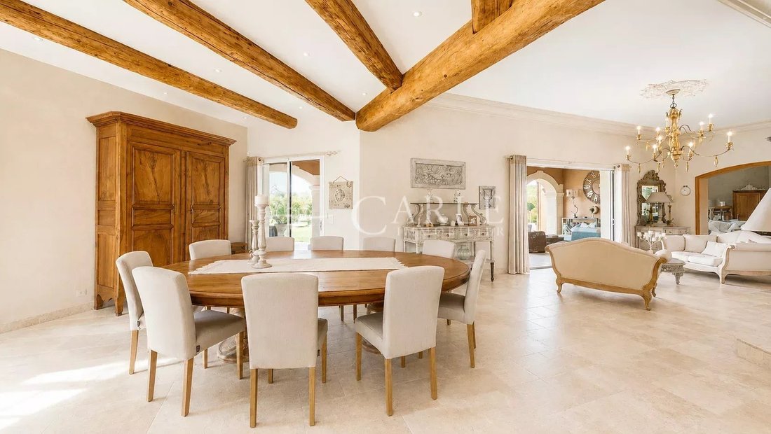 Estate in Genas, Auvergne-Rhône-Alpes, France 5 - 15594194