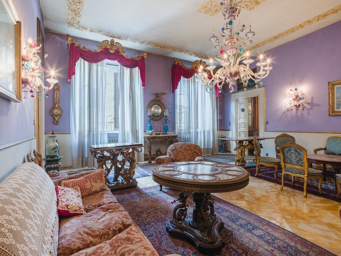 Historic Center, Lucca, Tuscany 5 - 18132168