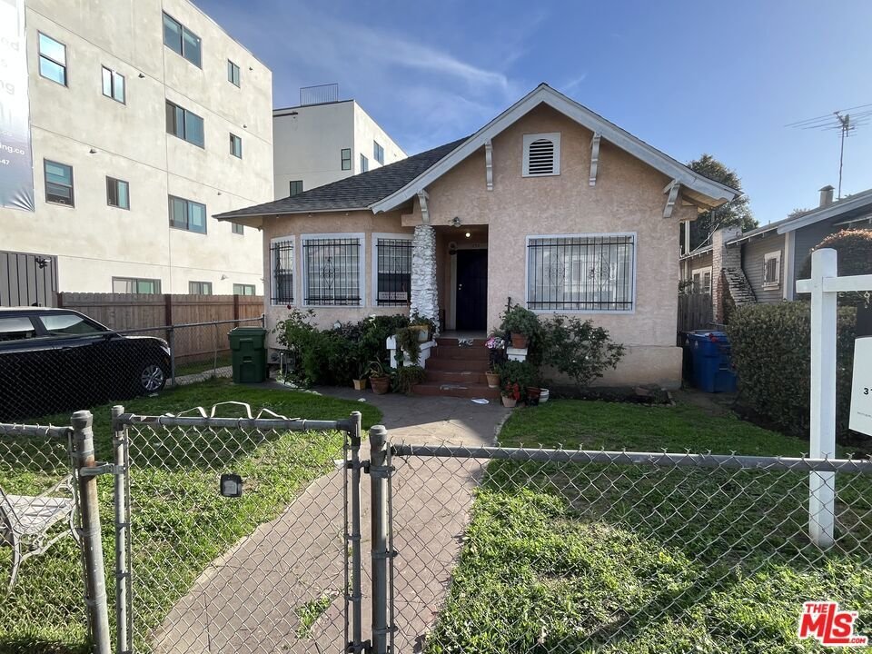 House in Los Angeles, California, United States 5 - 18132552
