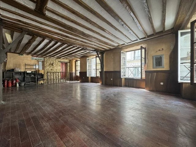Apartment in Porte Saint Denis-Paradis, Paris 10e Arrondissement, Paris 4 - 18131421
