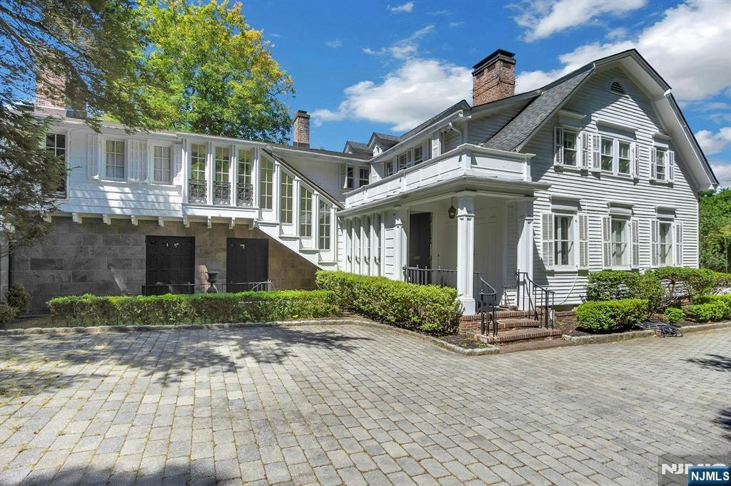 House in Saddle River, New Jersey, United States 2 - 18129487