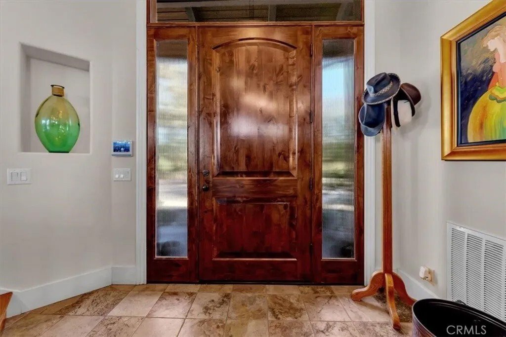 House in Red Bluff, California, United States 4 - 16570074