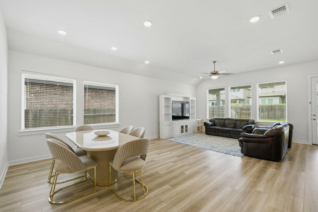 House in Round Rock, Texas, United States 5 - 18132968