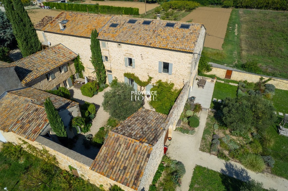 Country House in Robion, Provence-Alpes-Côte d'Azur, France 2 - 18130814