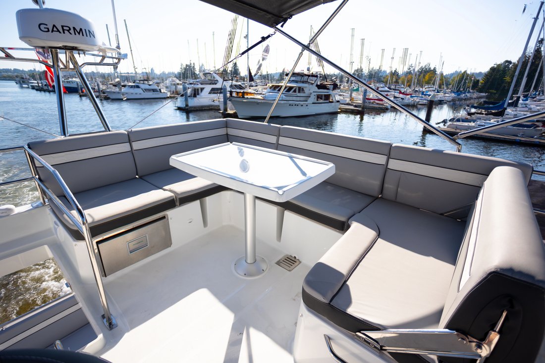 Flybridge in United States 5 - 17885303