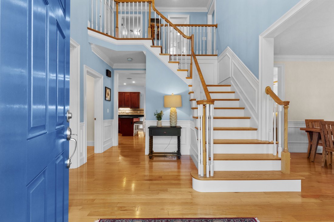 House in Franklin, Massachusetts, United States 2 - 18129824