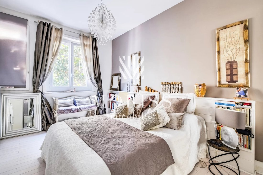 Apartment in Saint James-Général Koenig, Neuilly-sur-Seine, France 4 - 18130115