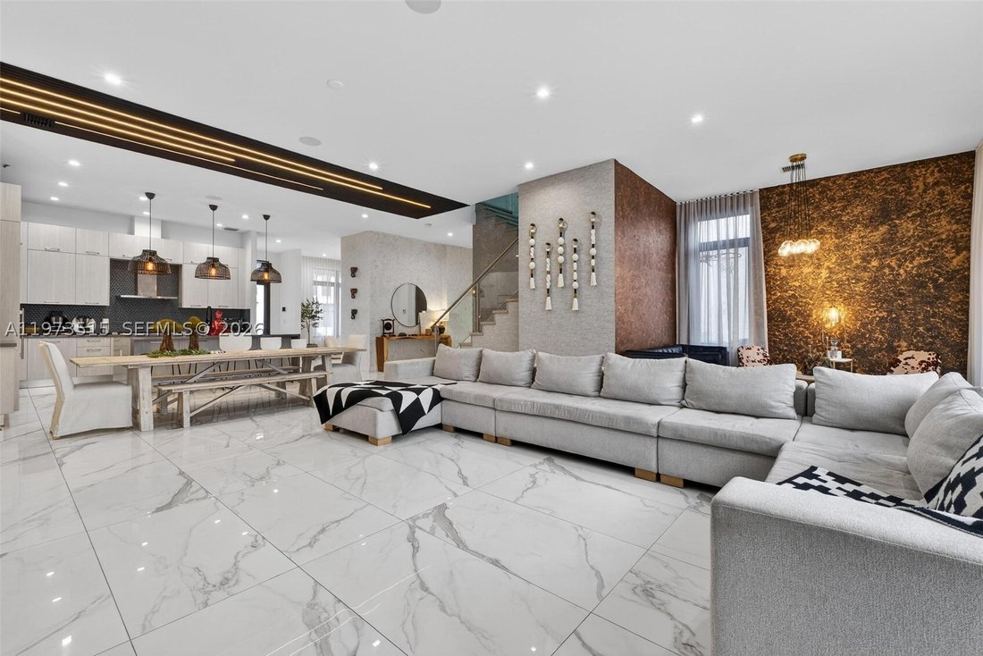 House in Miami Springs, Florida, United States 3 - 17350237