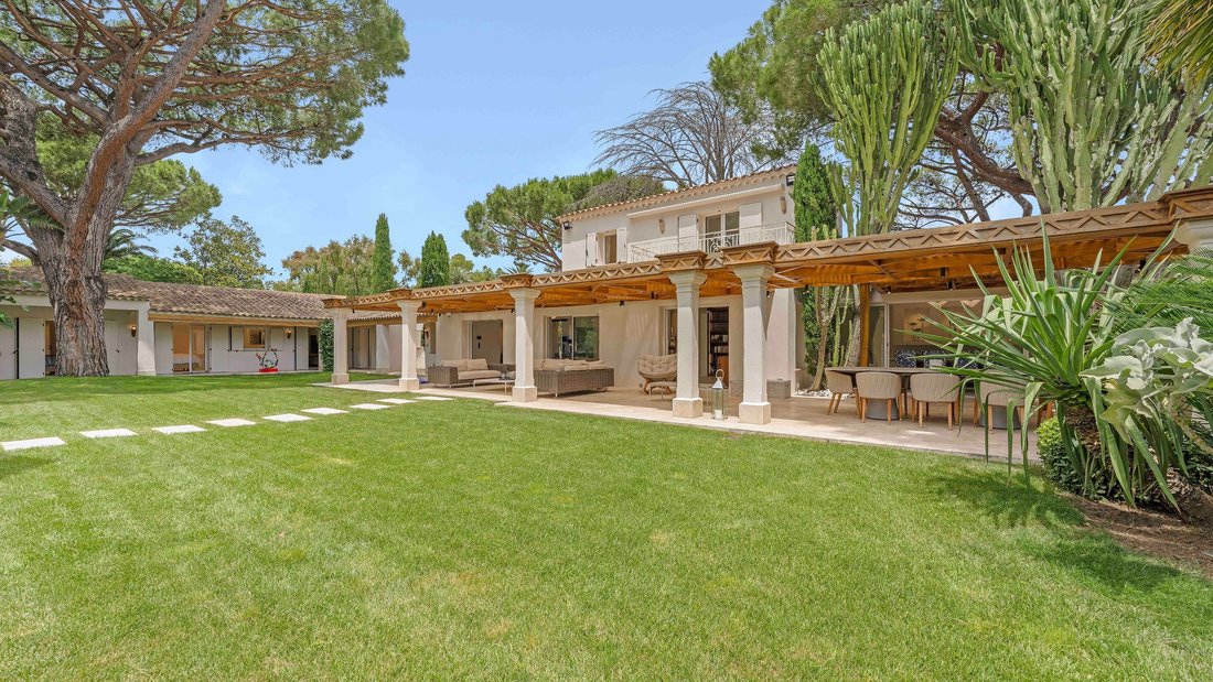 House in Saint-Tropez, Provence-Alpes-Côte d'Azur, France 2 - 18133220